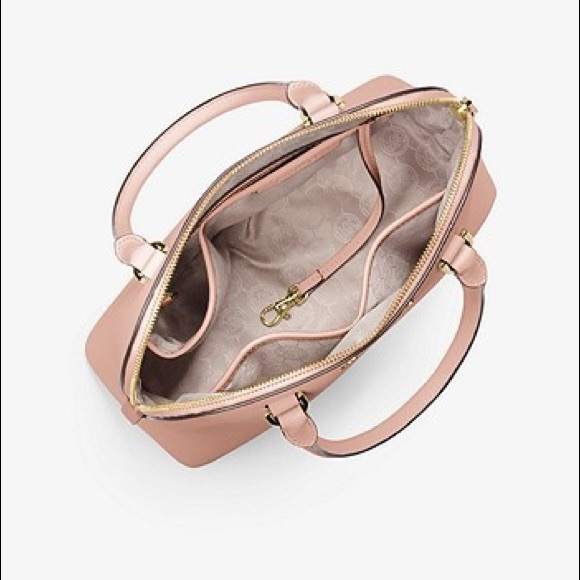 MICHAEL KORS BLUSH HANDBAG💖 - Picture 2 of 6